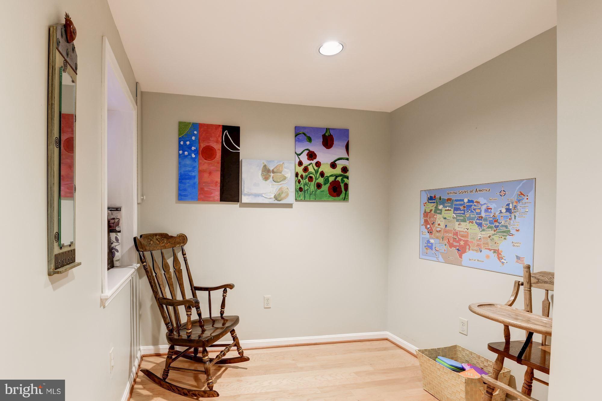 FAIRFAX STATION - Residential