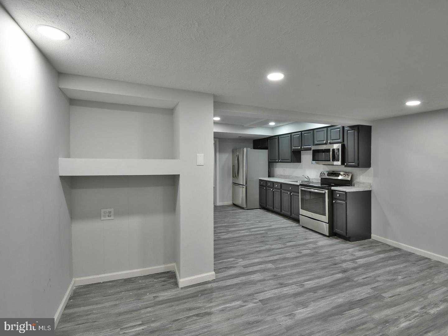 KINGS FOREST - Residential Lease