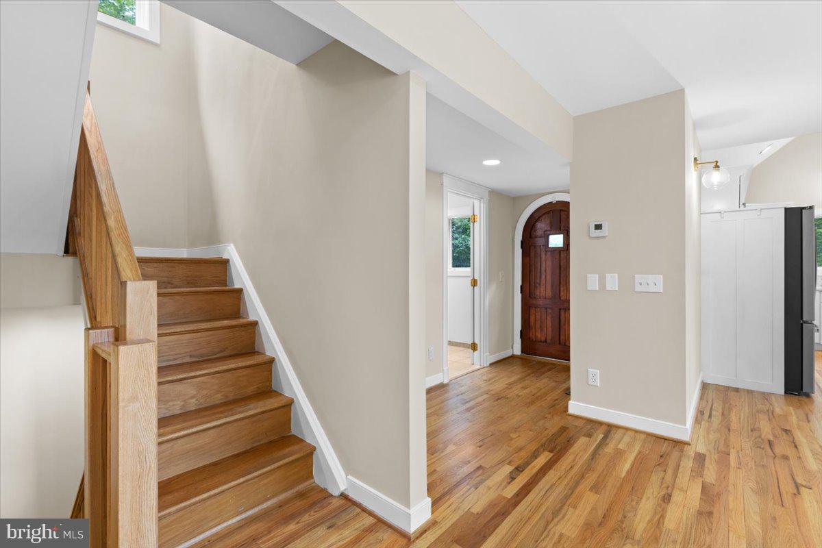 8122 STACEY ROAD