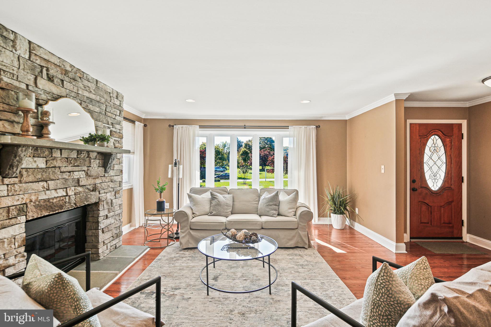 BROADMOOR - Residential