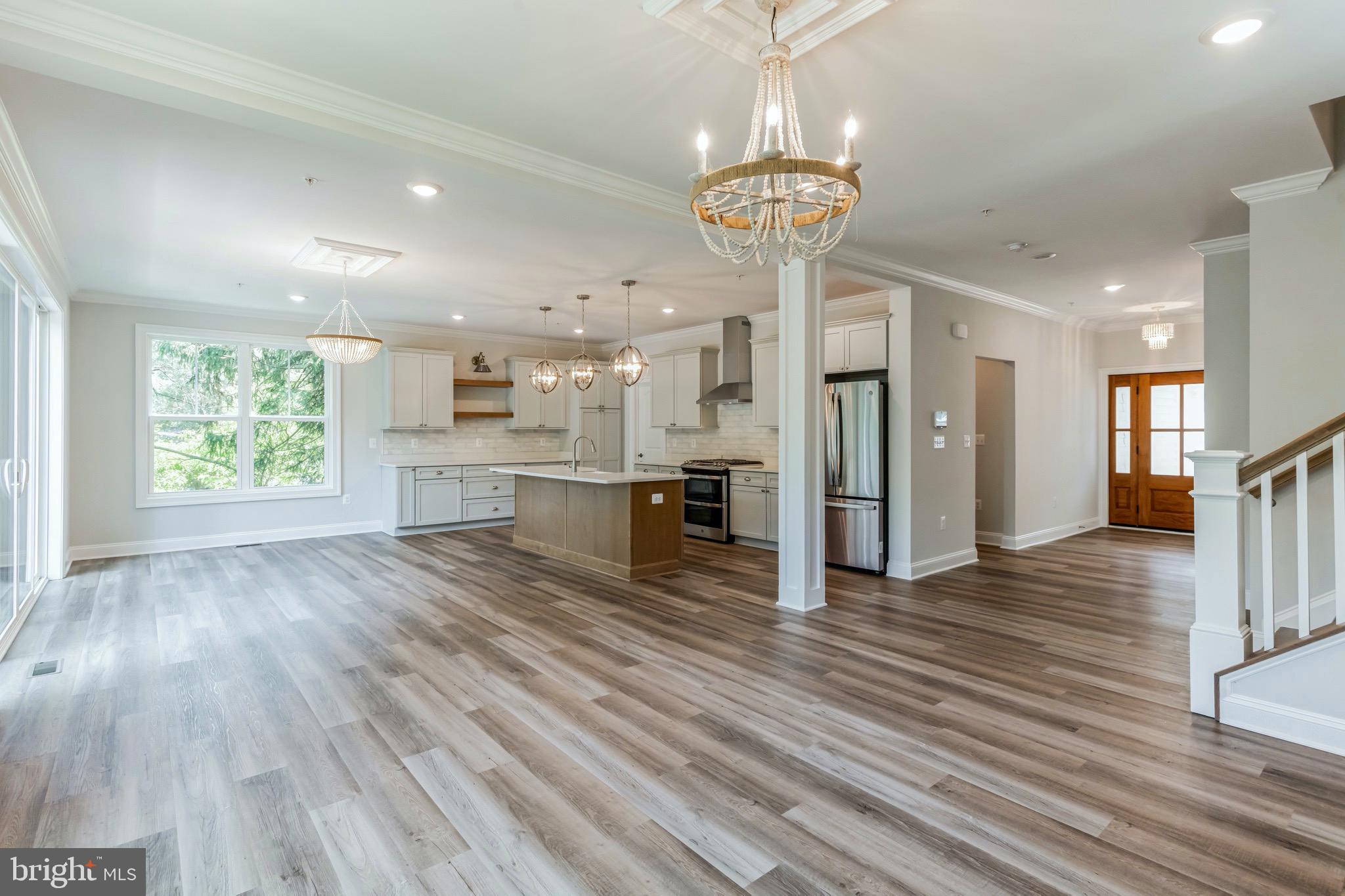 SEVERNA PARK - Residential