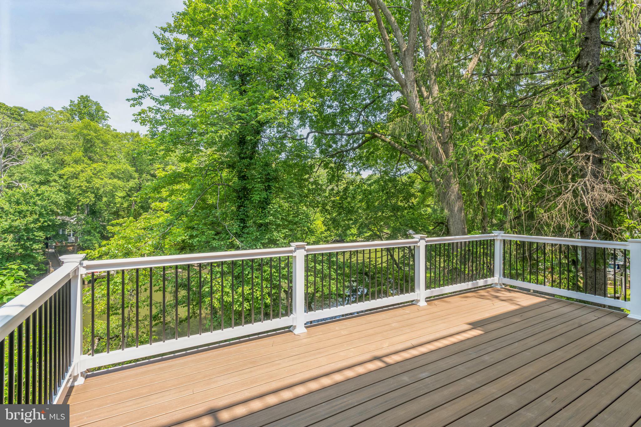 SEVERNA PARK - Residential