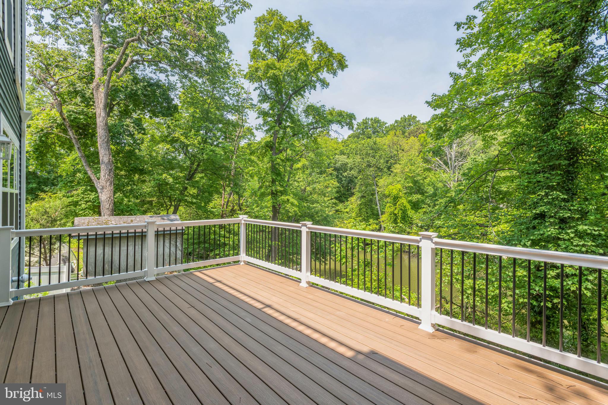 SEVERNA PARK - Residential