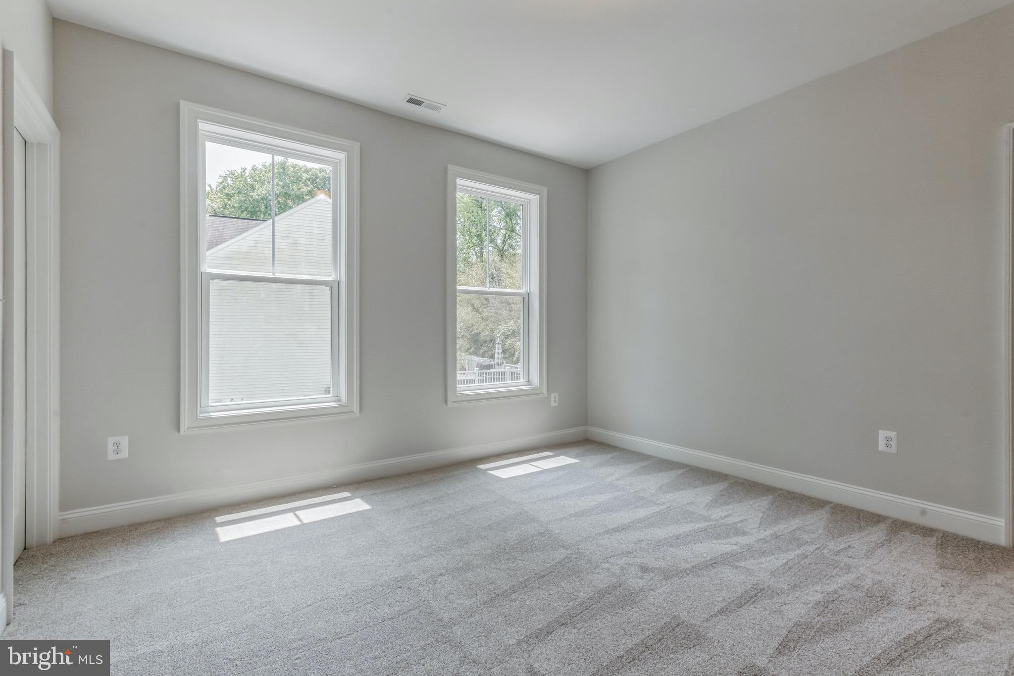 SEVERNA PARK - Residential