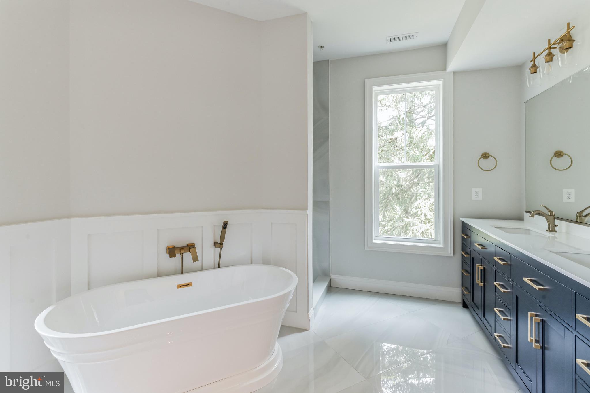 SEVERNA PARK - Residential