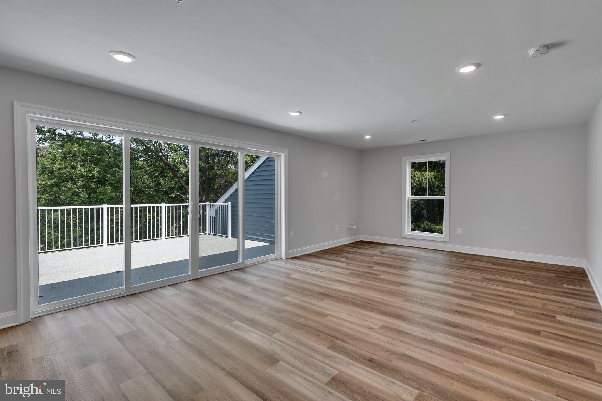 SEVERNA PARK - Residential