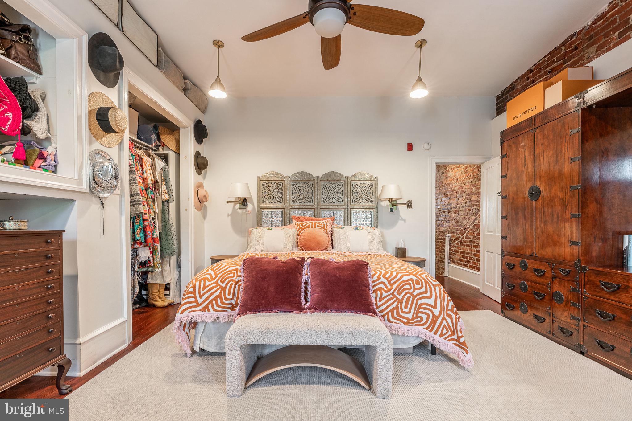 MANAYUNK - Residential Lease