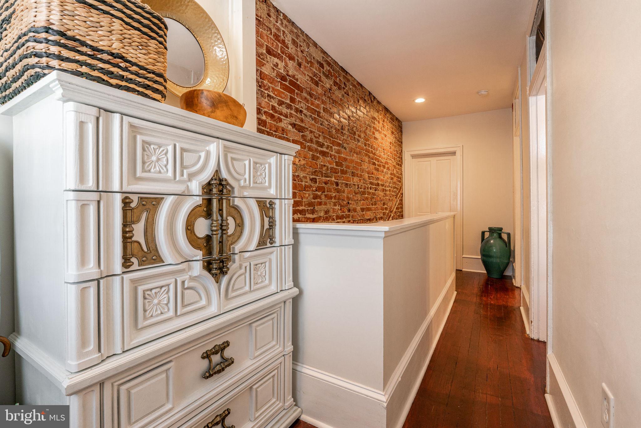 MANAYUNK - Residential Lease