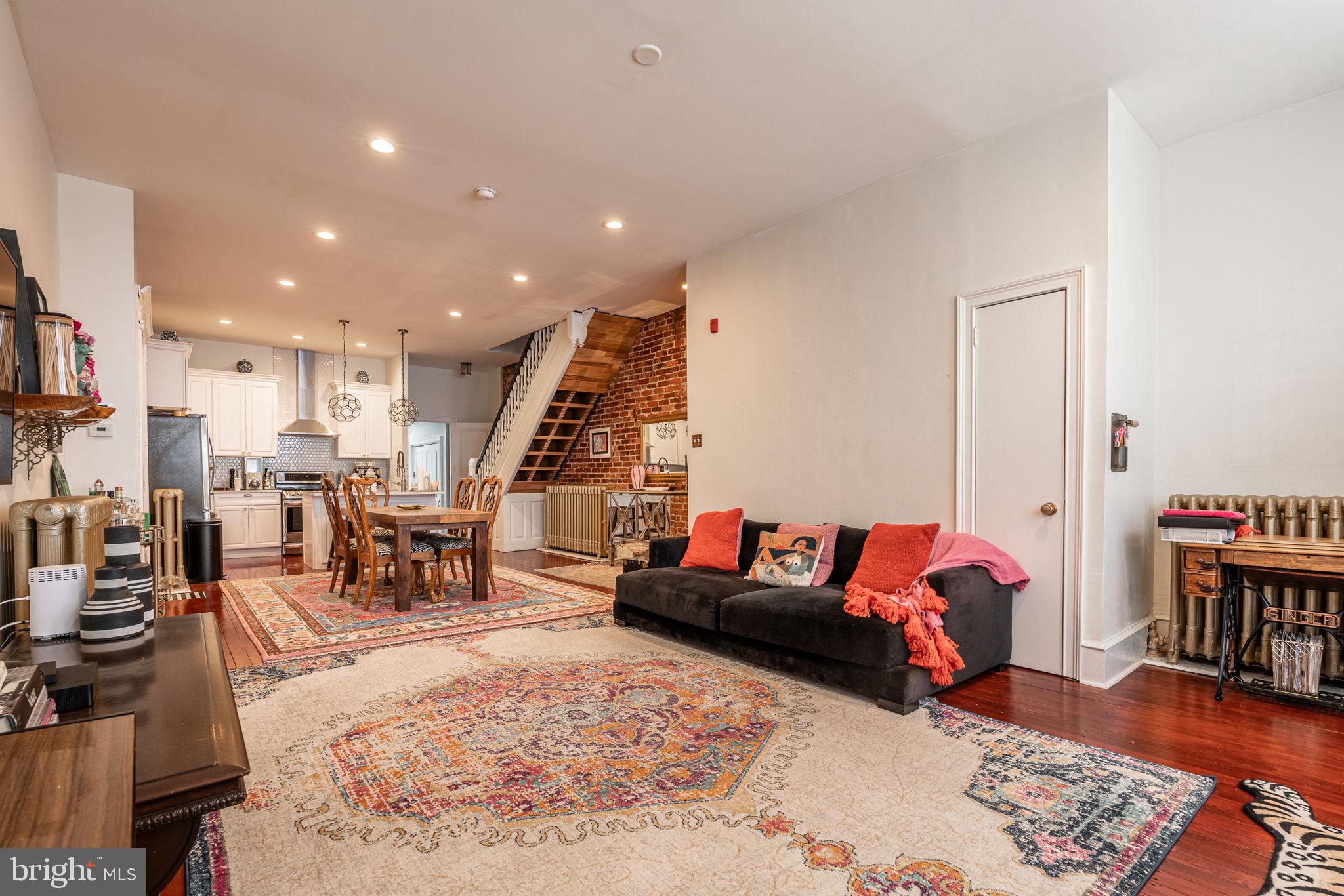 MANAYUNK - Residential Lease