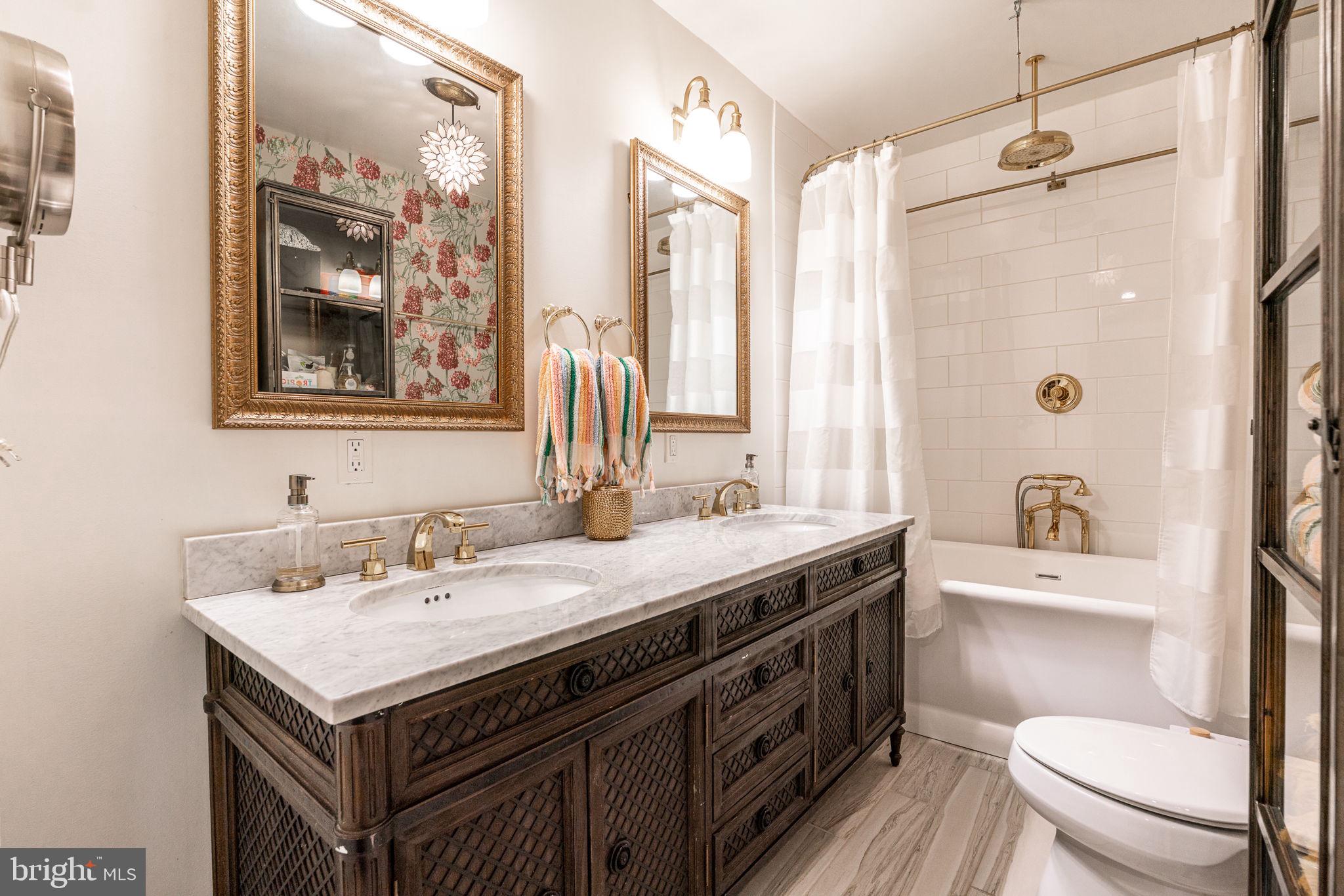 MANAYUNK - Residential Lease