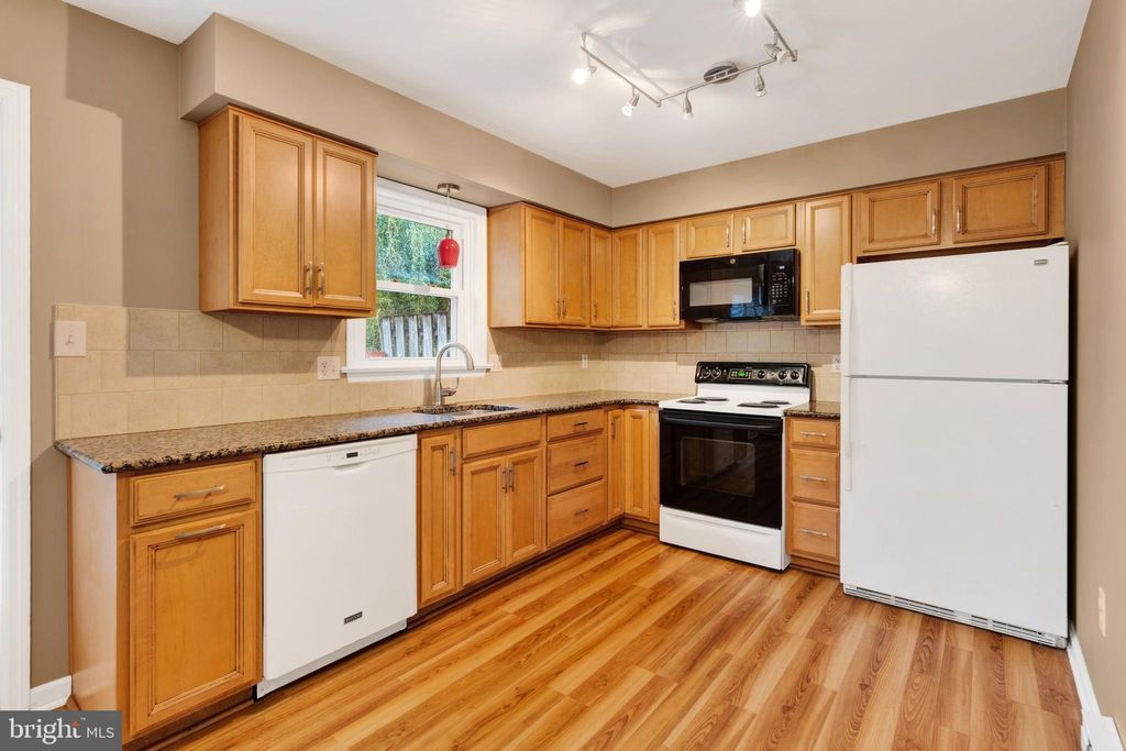 Photo of 2228 Olde Meadow Court, East Petersburg, PA 17520 (MLS # PALA2057600)