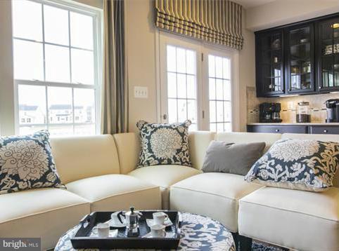 ADAMS CROSSING - Residential