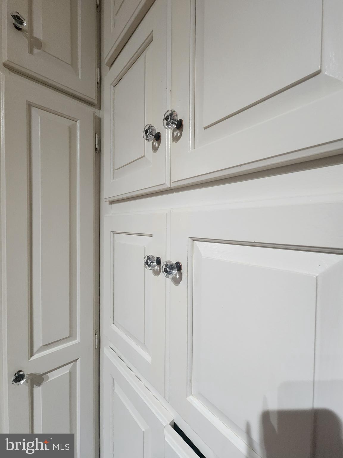 23 E WHEELING STREET