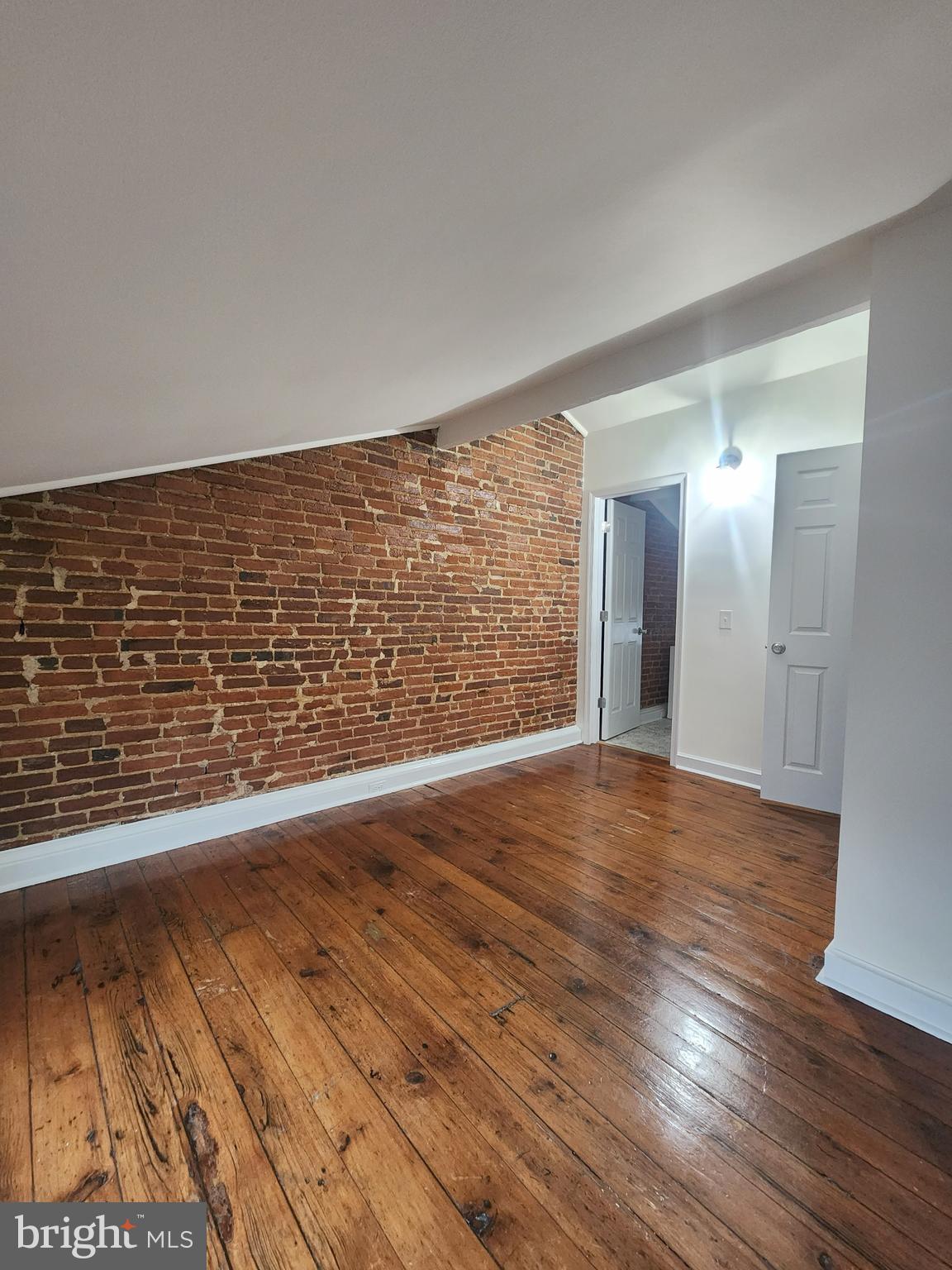 FEDERAL HILL HISTORIC DISTRICT - Residential Lease