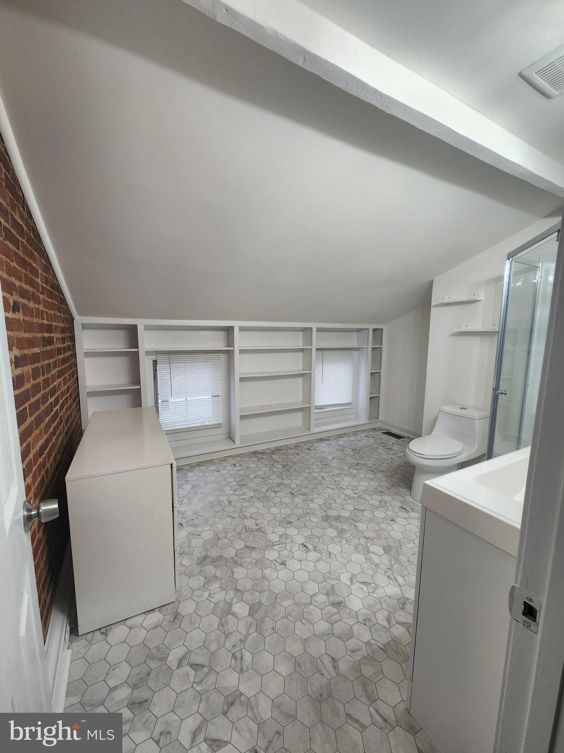 FEDERAL HILL HISTORIC DISTRICT - Residential Lease