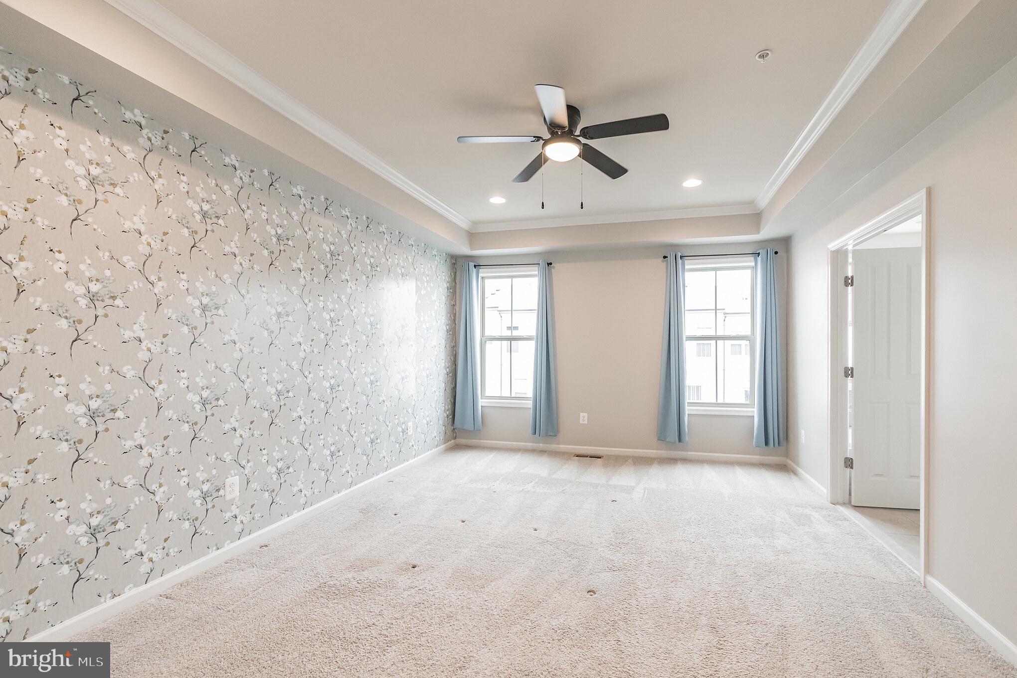 LANDSDALE - Residential Lease