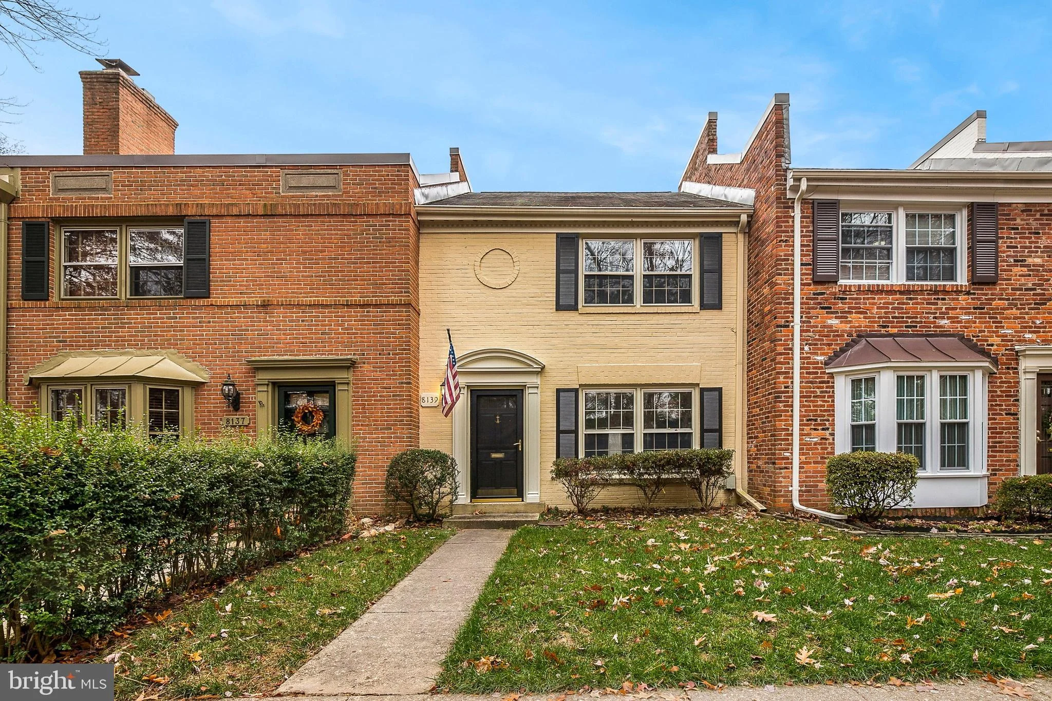 8139 Carrleigh Parkway, Springfield, VA 22152
