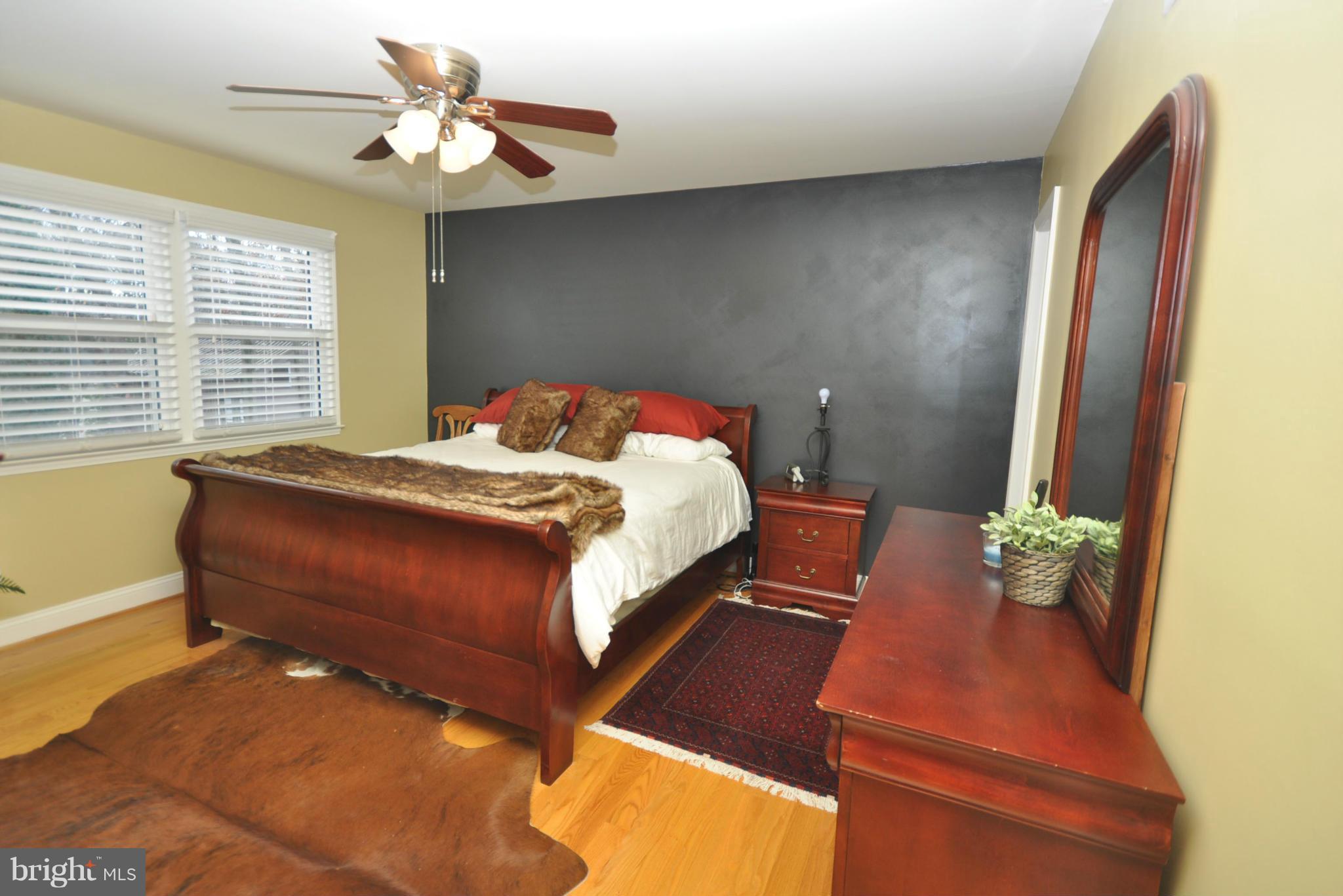 ORANGE HUNT ESTATES WEST - Residential