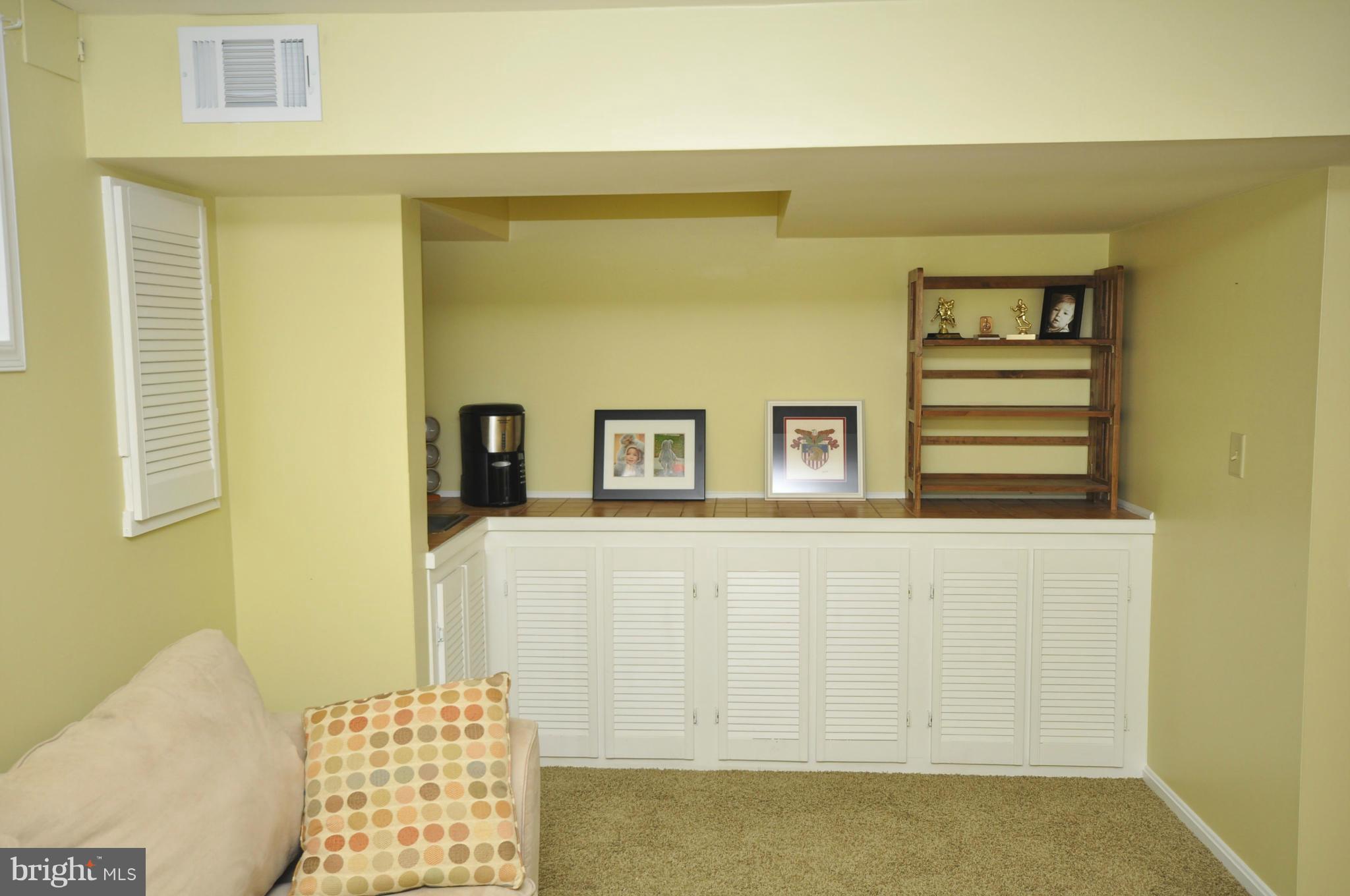 ORANGE HUNT ESTATES WEST - Residential