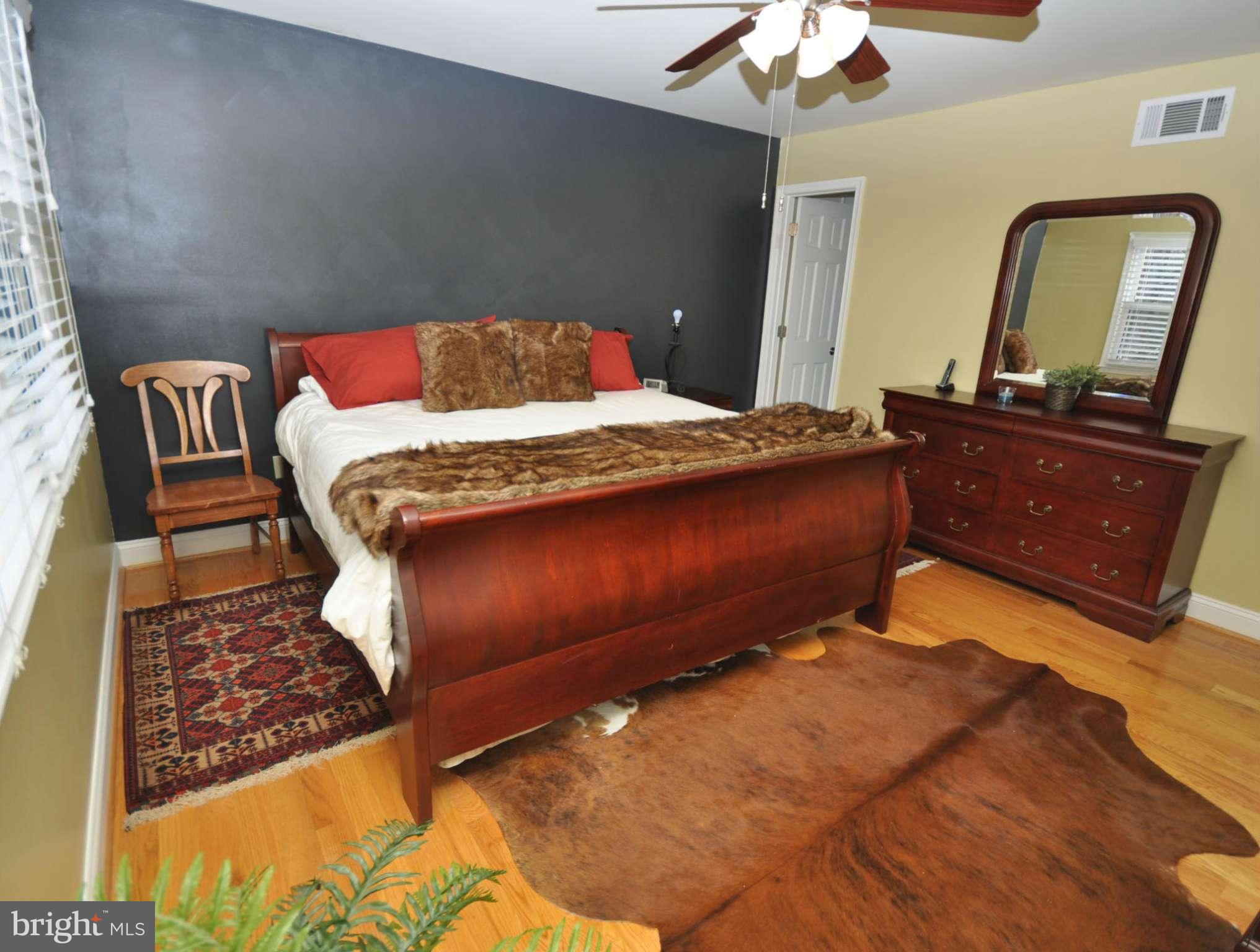 ORANGE HUNT ESTATES WEST - Residential