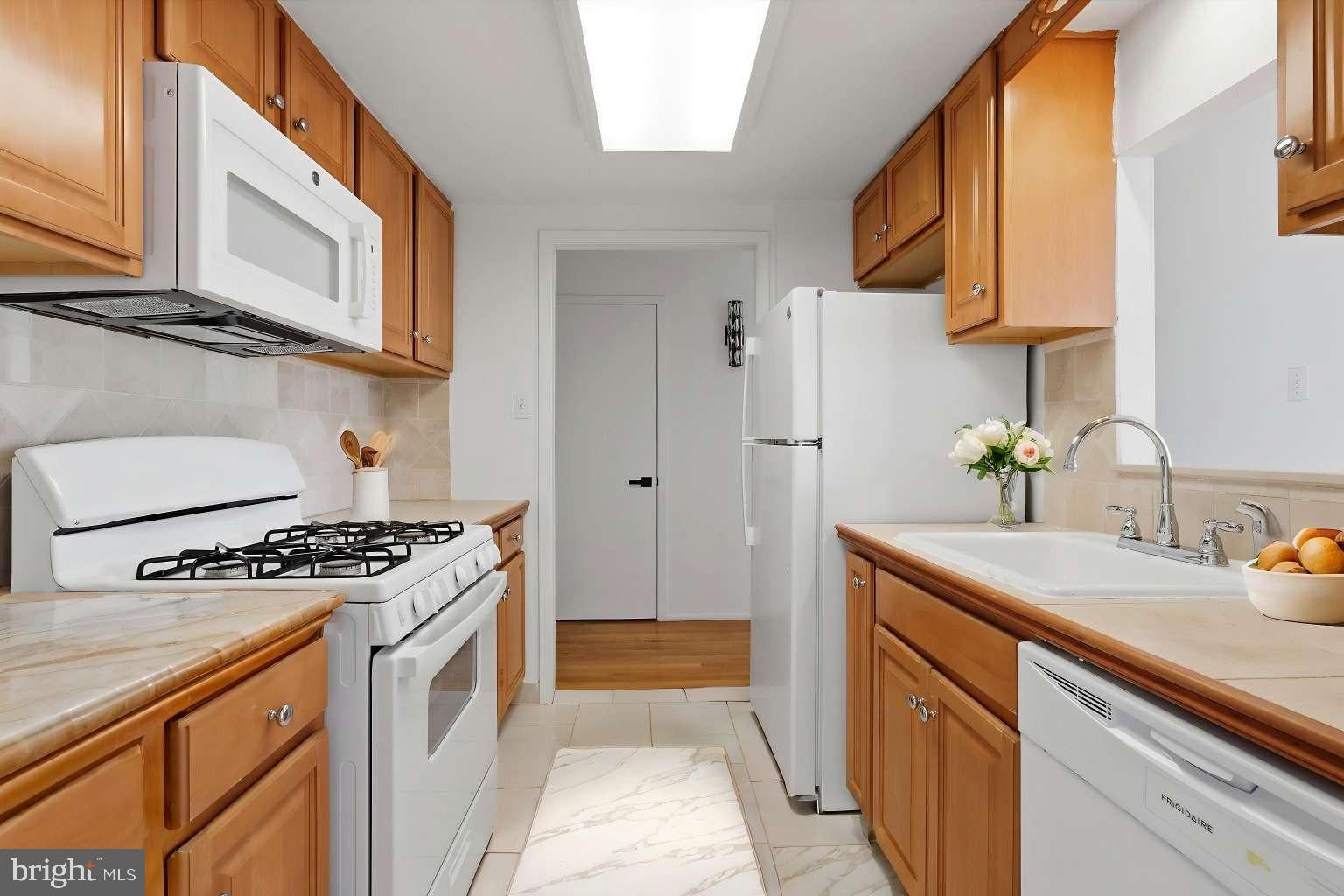 309 FLORENCE AVENUE 329-N