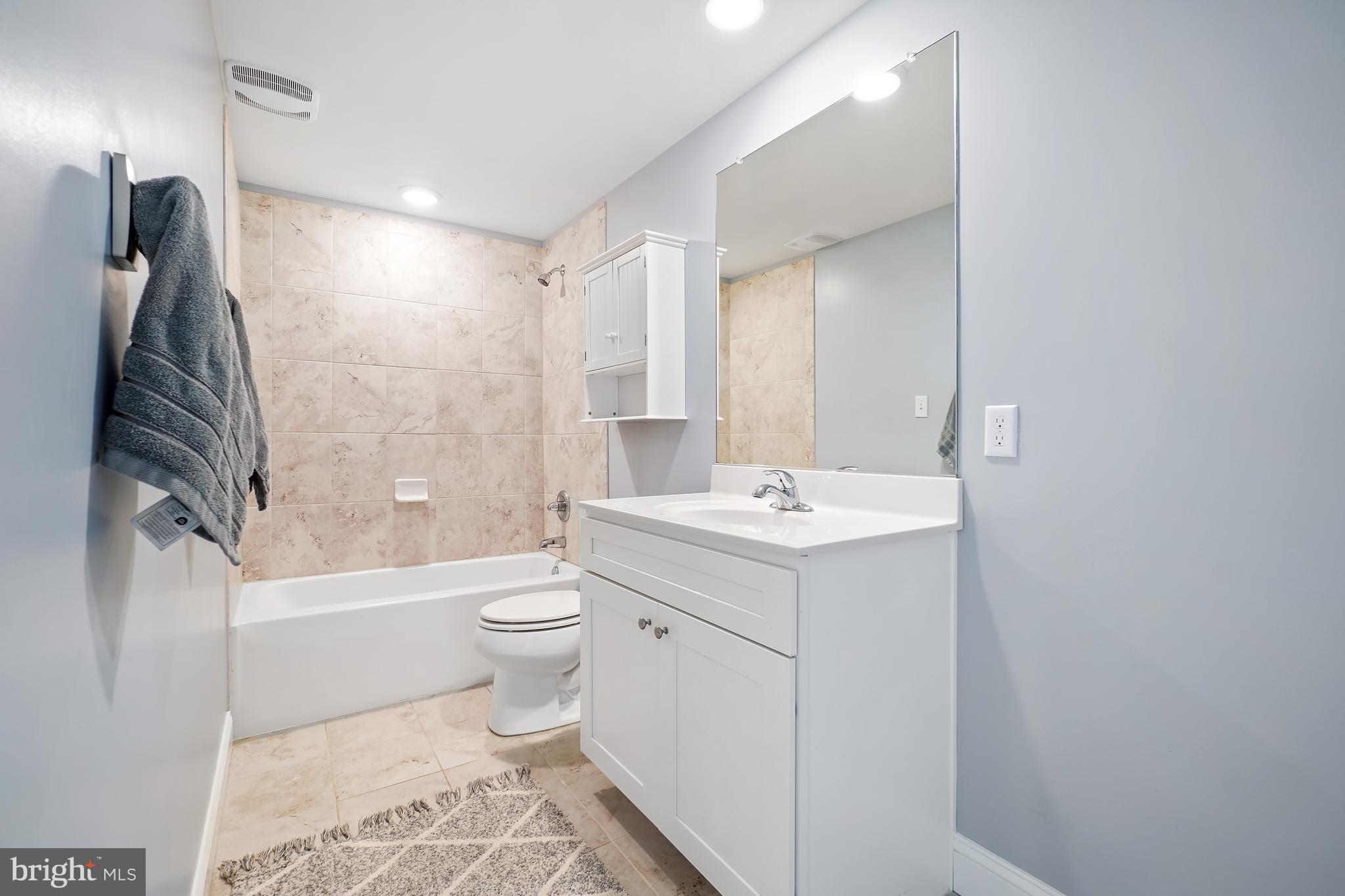 FULTON MANOR VALLEY - Residential