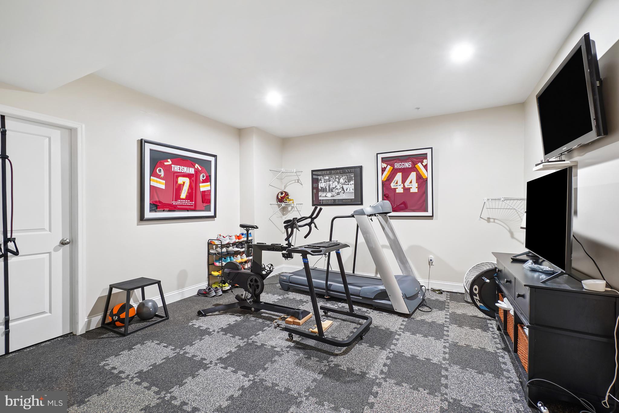 FULTON MANOR VALLEY - Residential