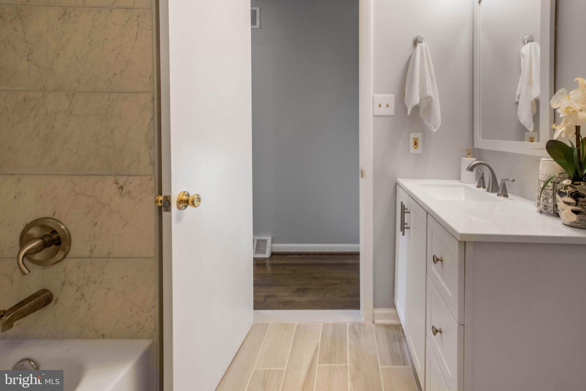 MORRIS HILL - Residential