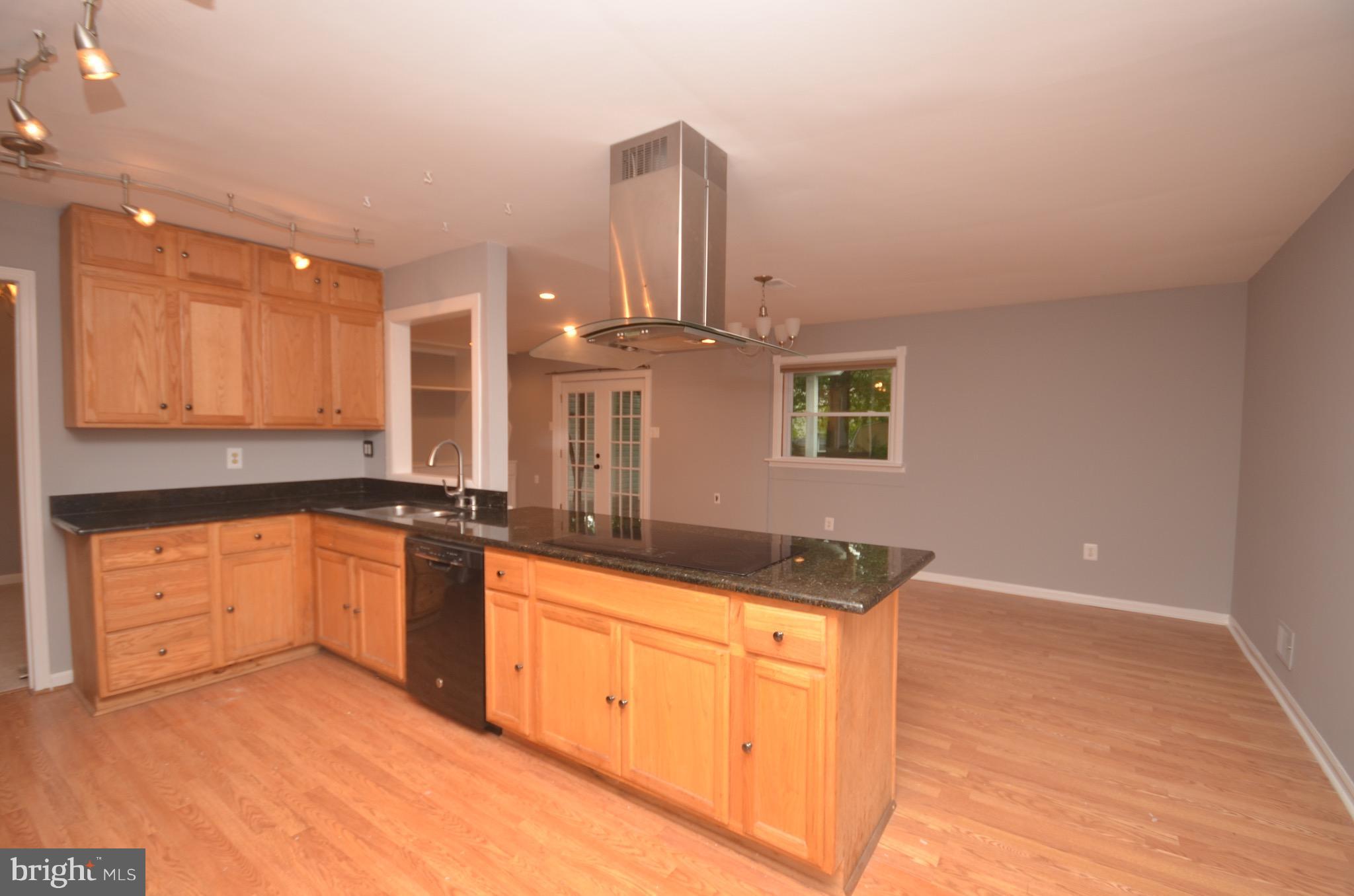 SUGARLAND RUN - Residential