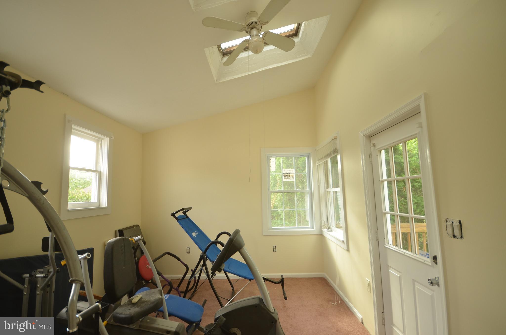 SUGARLAND RUN - Residential