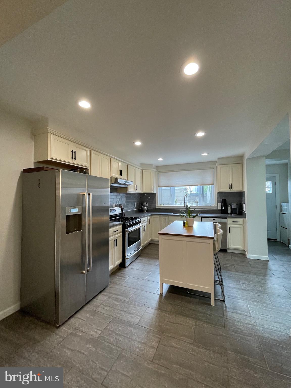 EAST PASSYUNK CROSSING - Residential