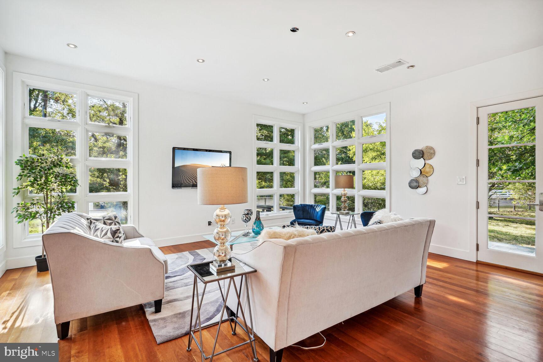 NORTH RIDGE - Residential