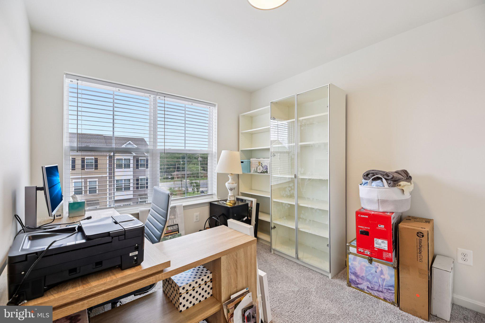 HYDE PARK OVERLOOK - Residential