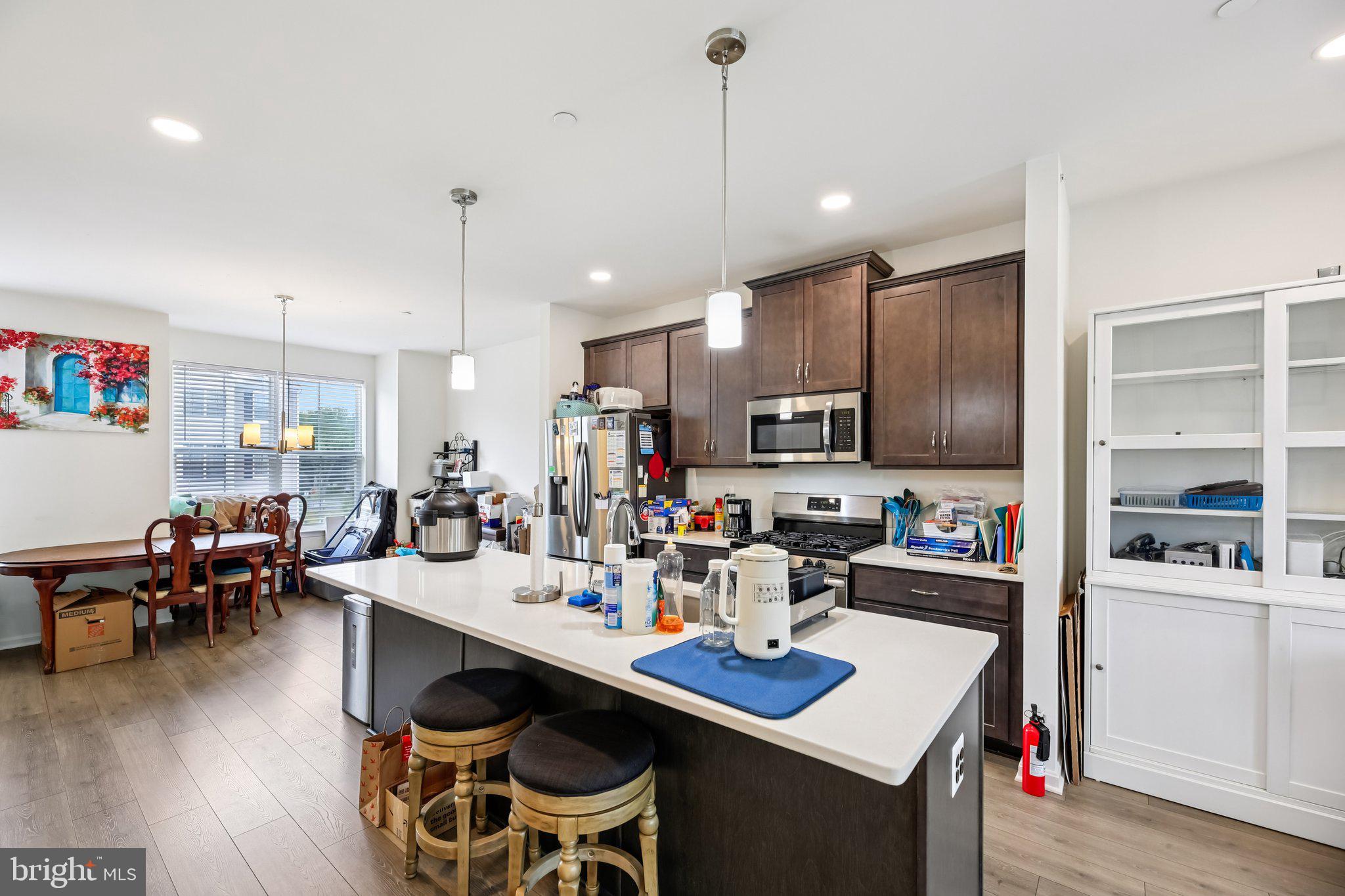 HYDE PARK OVERLOOK - Residential