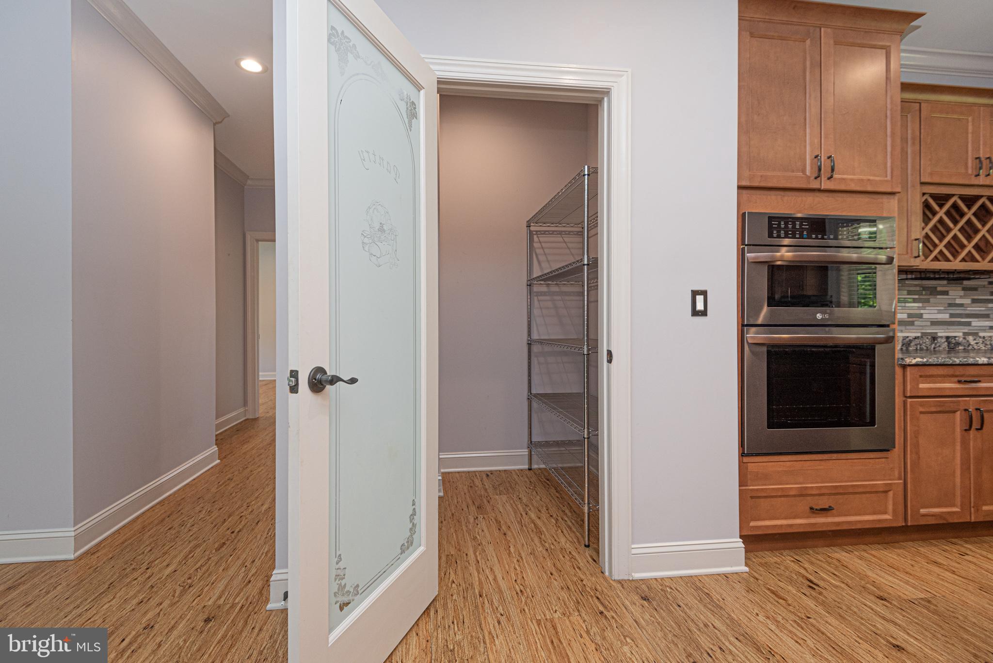 KINGSTON RIDGE - Residential