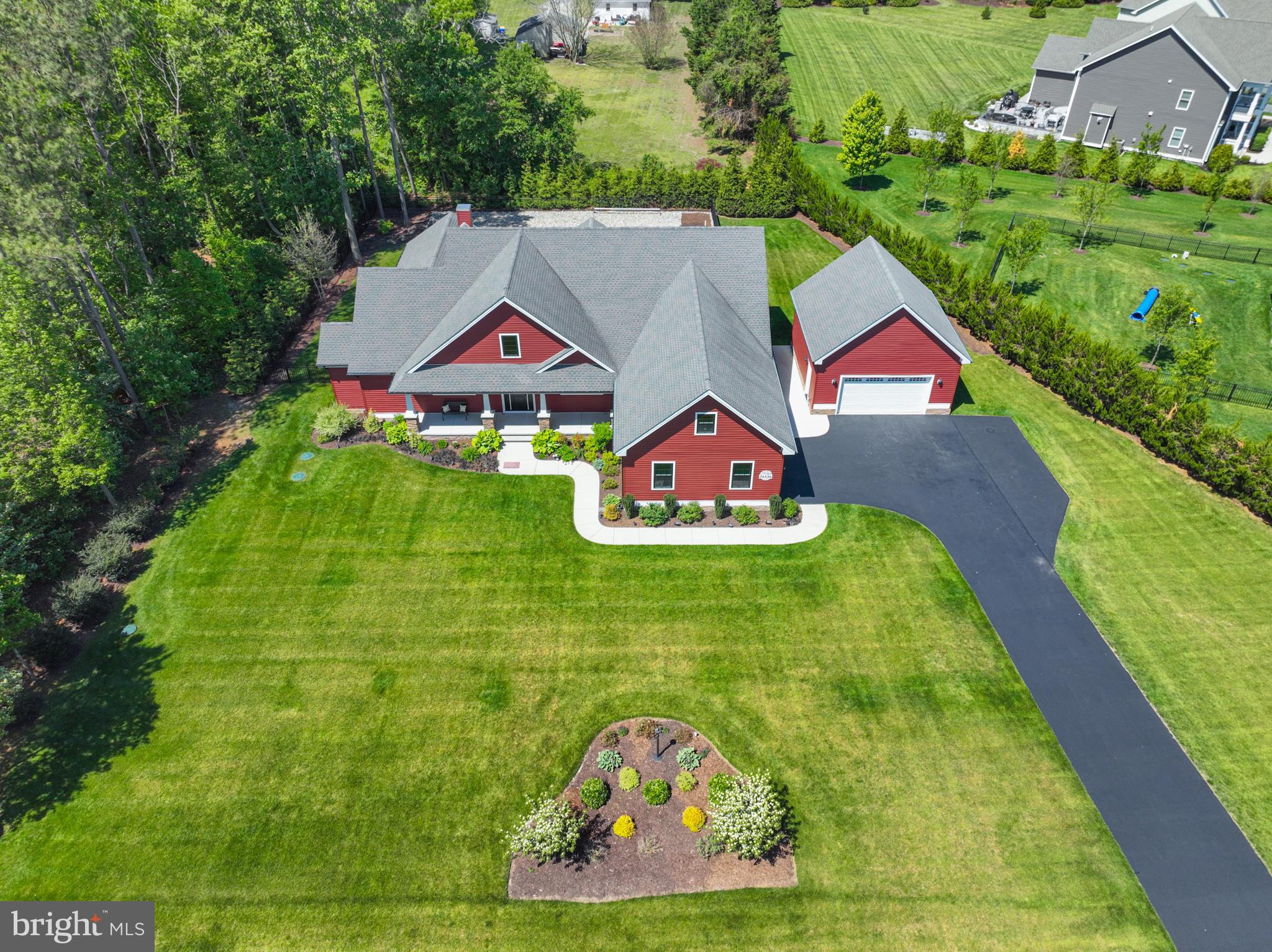 KINGSTON RIDGE - Residential