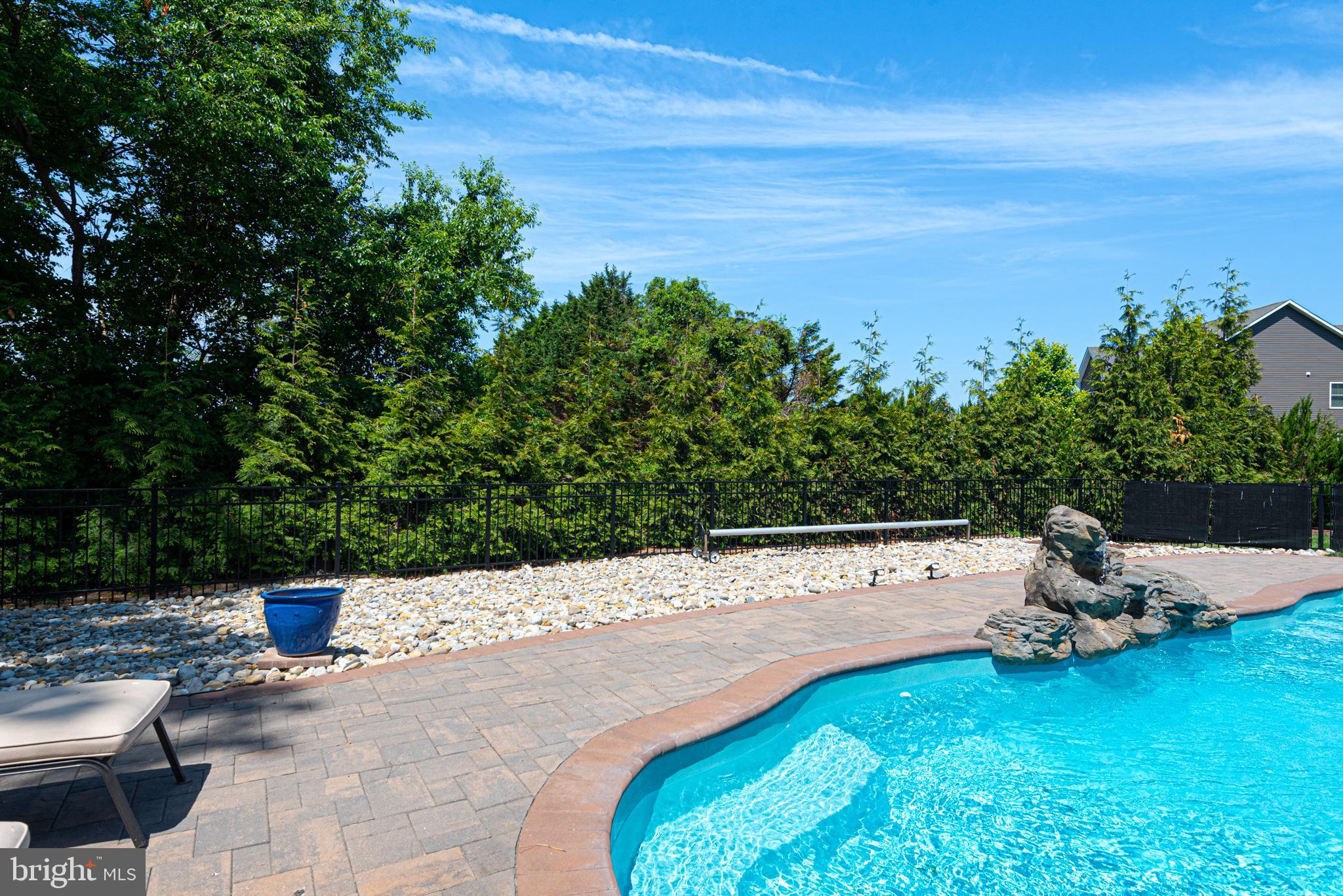 KINGSTON RIDGE - Residential