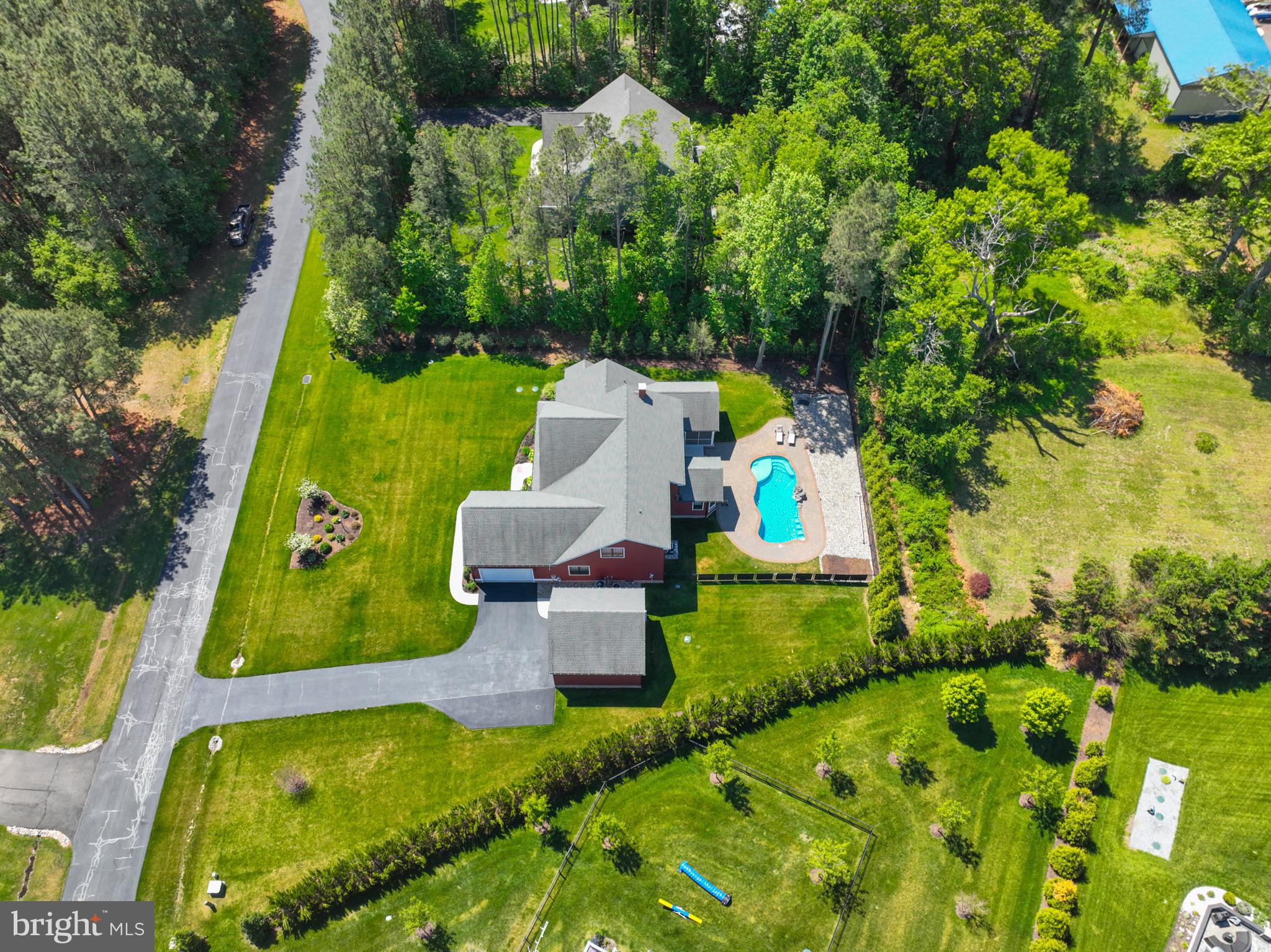 KINGSTON RIDGE - Residential