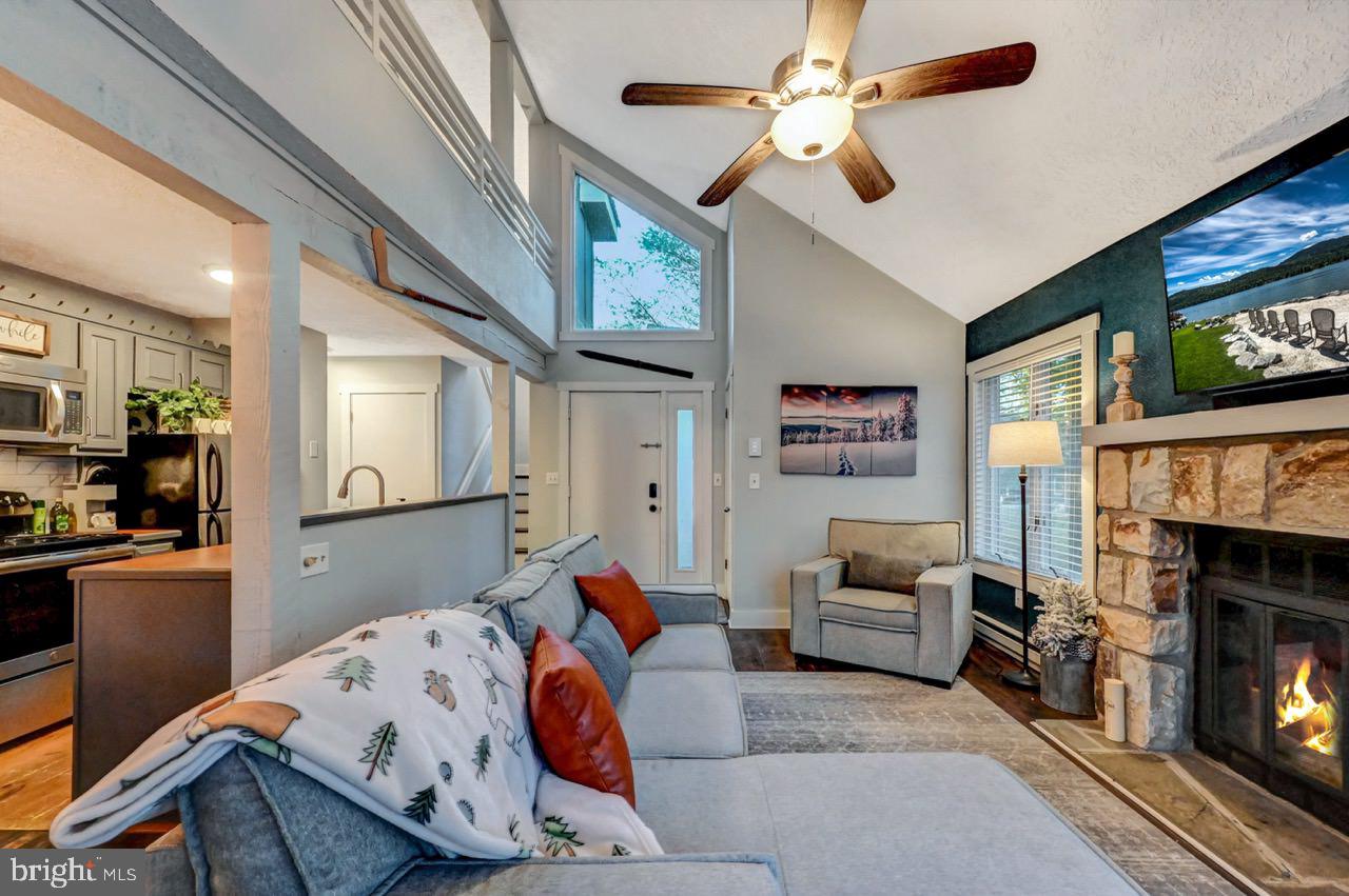 SNOW RIDGE VILLAGE - Residential