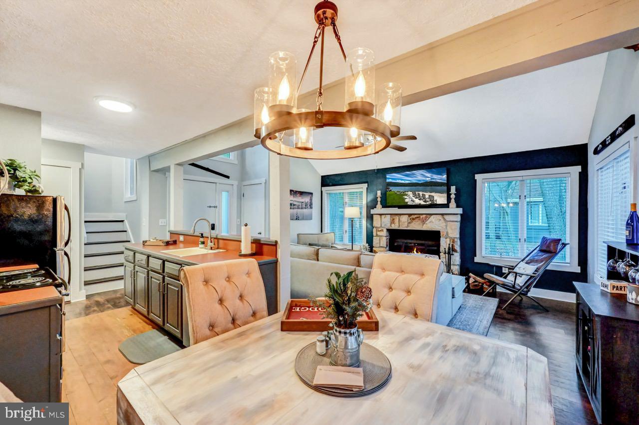 SNOW RIDGE VILLAGE - Residential