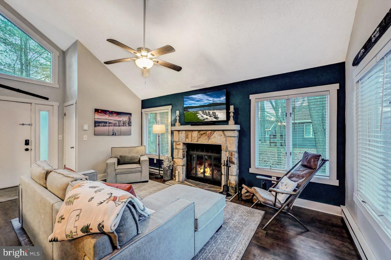 SNOW RIDGE VILLAGE - Residential