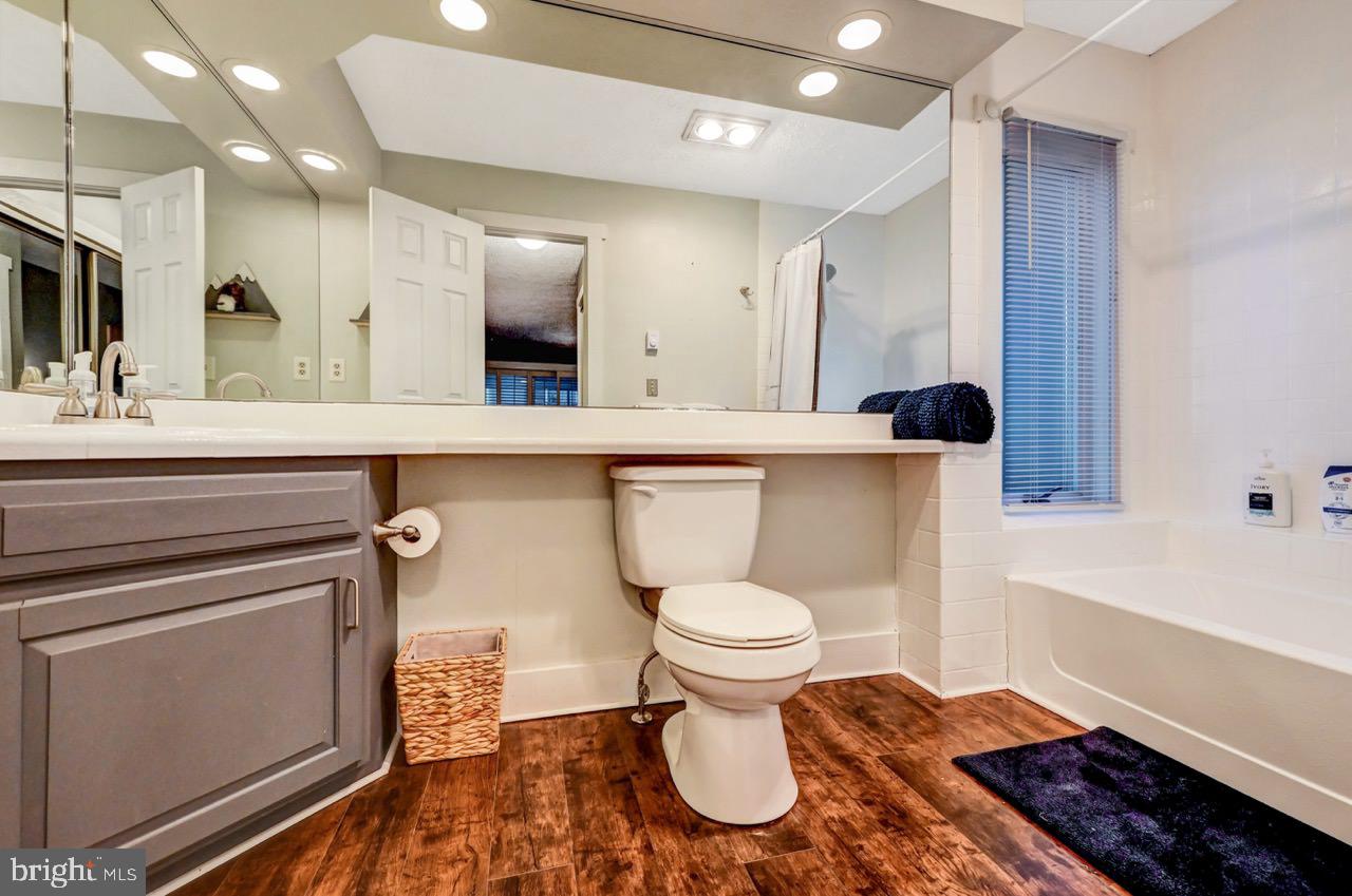 SNOW RIDGE VILLAGE - Residential