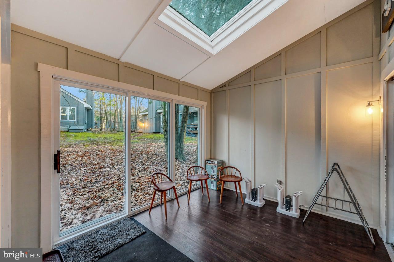 SNOW RIDGE VILLAGE - Residential