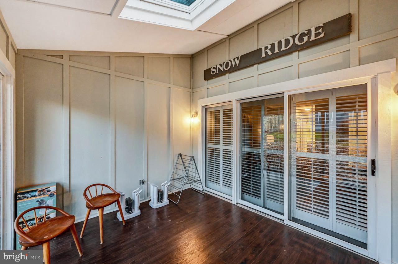 SNOW RIDGE VILLAGE - Residential