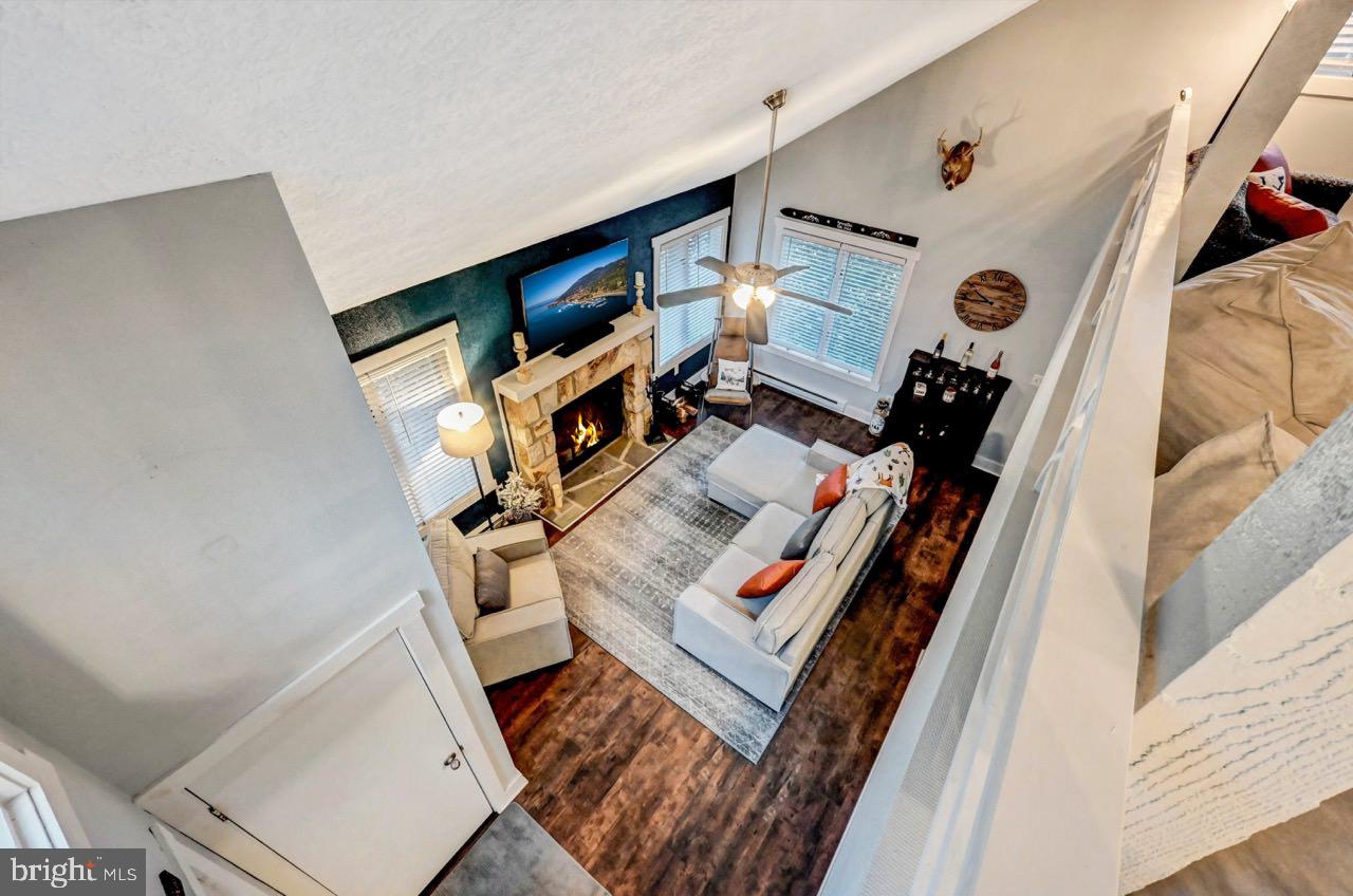 SNOW RIDGE VILLAGE - Residential