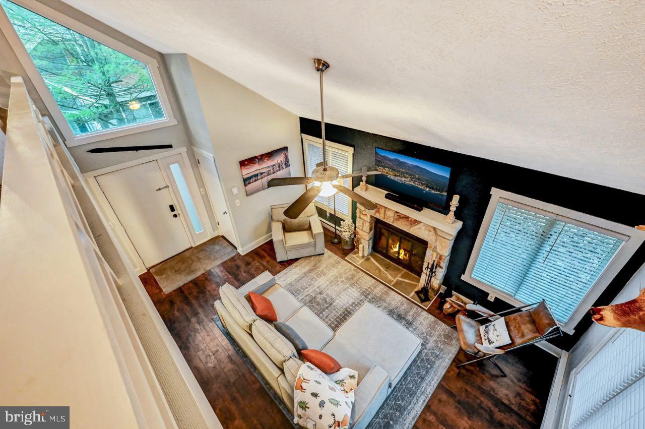 SNOW RIDGE VILLAGE - Residential