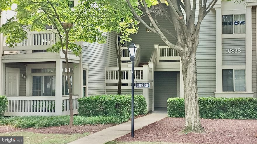 UNIQUE OFFERING!!! Top floor unit with Two Bedrooms plus loft and two Full Baths on Two Levels,  Fireplace, Balcony, Vaulted Ceilings, in-unit washer/dryer, exterior storage shed, recently-renovated Kitchen and Baths, and Wood Floors.  Great opportunity to live in convenient location near Grosvenor/Strathmore Metro and quick access to i270 and Beltway via Old Georgetown Rd.  Community park with tot lot, walking path and tennis courts near by.  Rent includes Water/Sewer.  Wired for FIOS.  Fabulous Penbrook Pool membership included.  Some furnishings may convey at tenant's option.