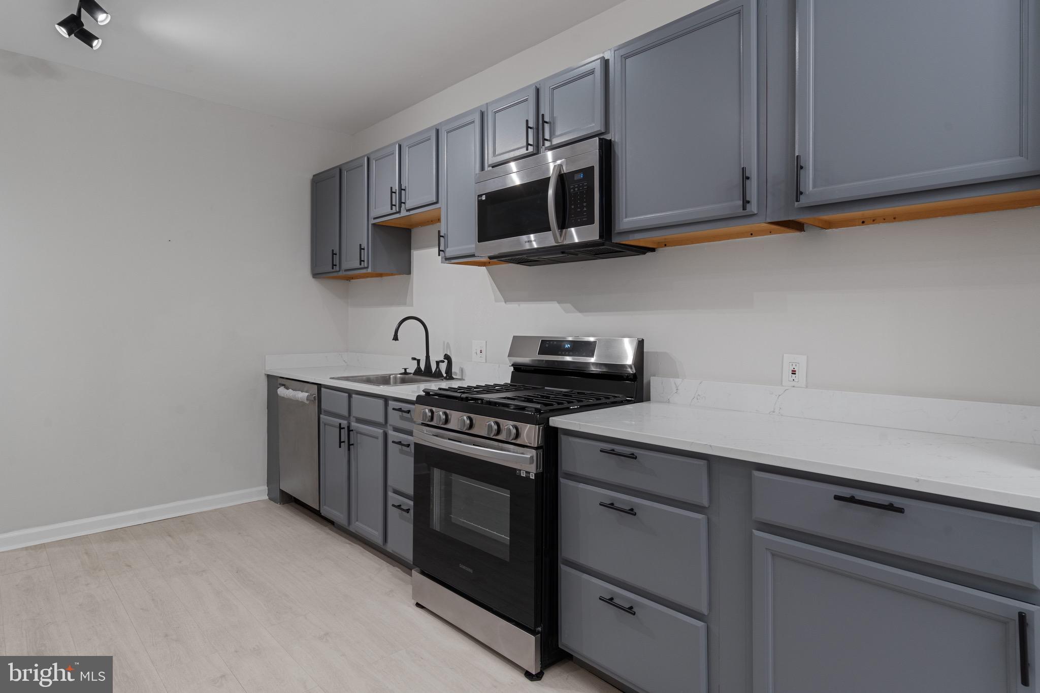 COPPIN HEIGHTS - Residential