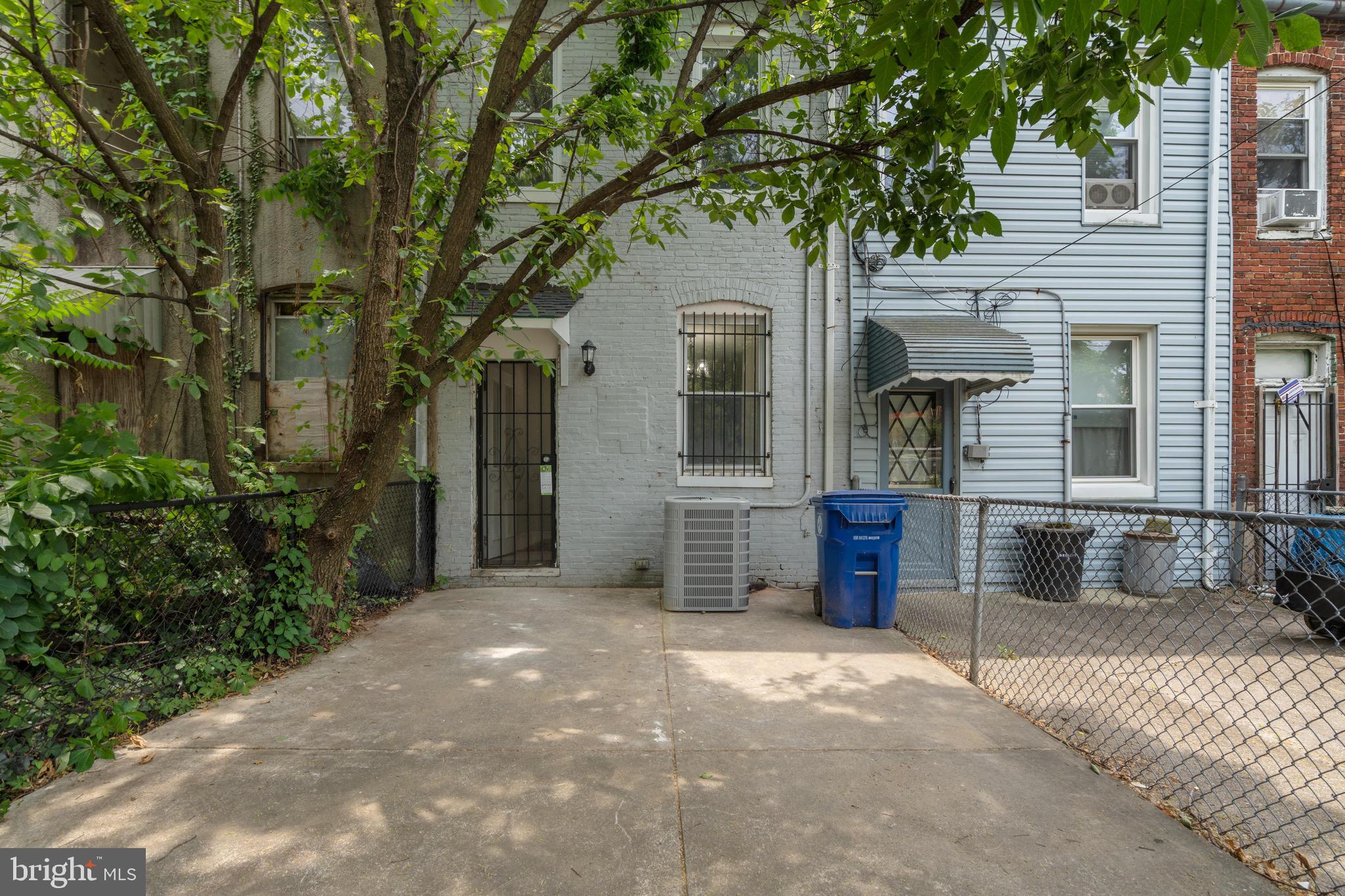 COPPIN HEIGHTS - Residential