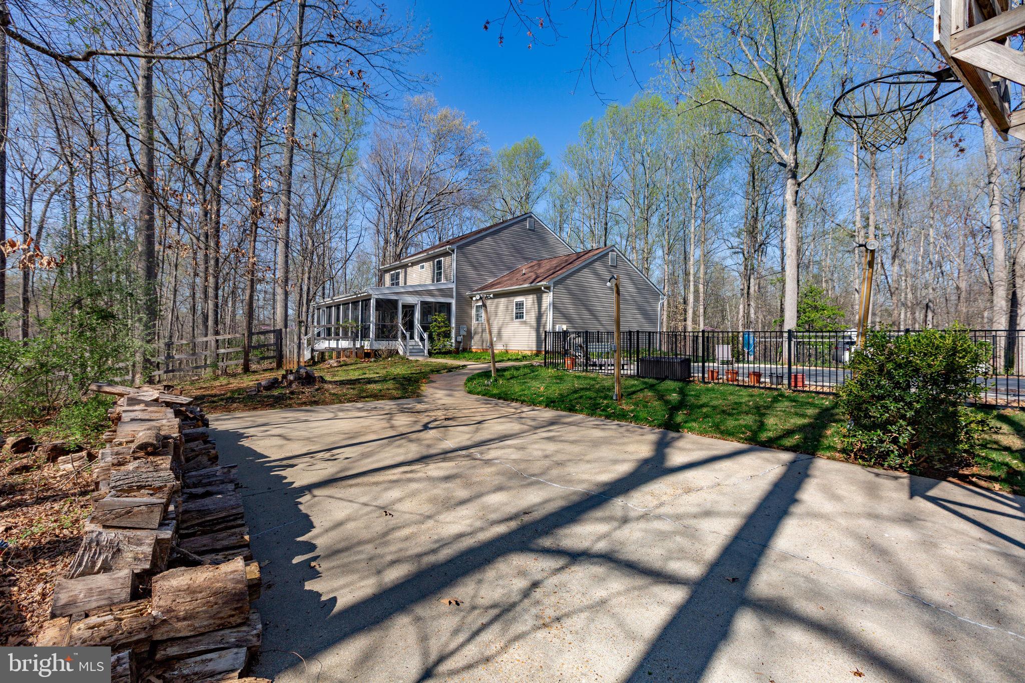 HARWILL ACRES - Residential